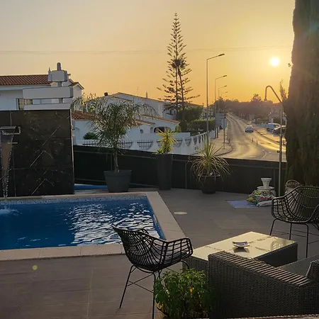 Casa Madalena Албуфейра